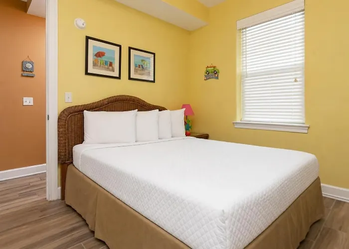 Apartment Island Royale 1103